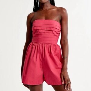 Abercrombie & Fitch Emerson Pink Ruched
Strapless Romper Women's Small Petite